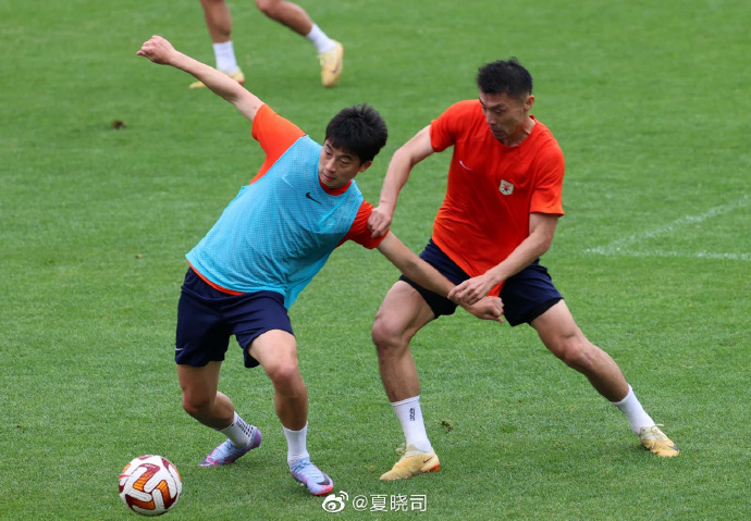 骑士队主力伤愈复出,球队全力备战下一轮比赛 骑士队主力伤愈复出,球队全力备战下一轮比赛