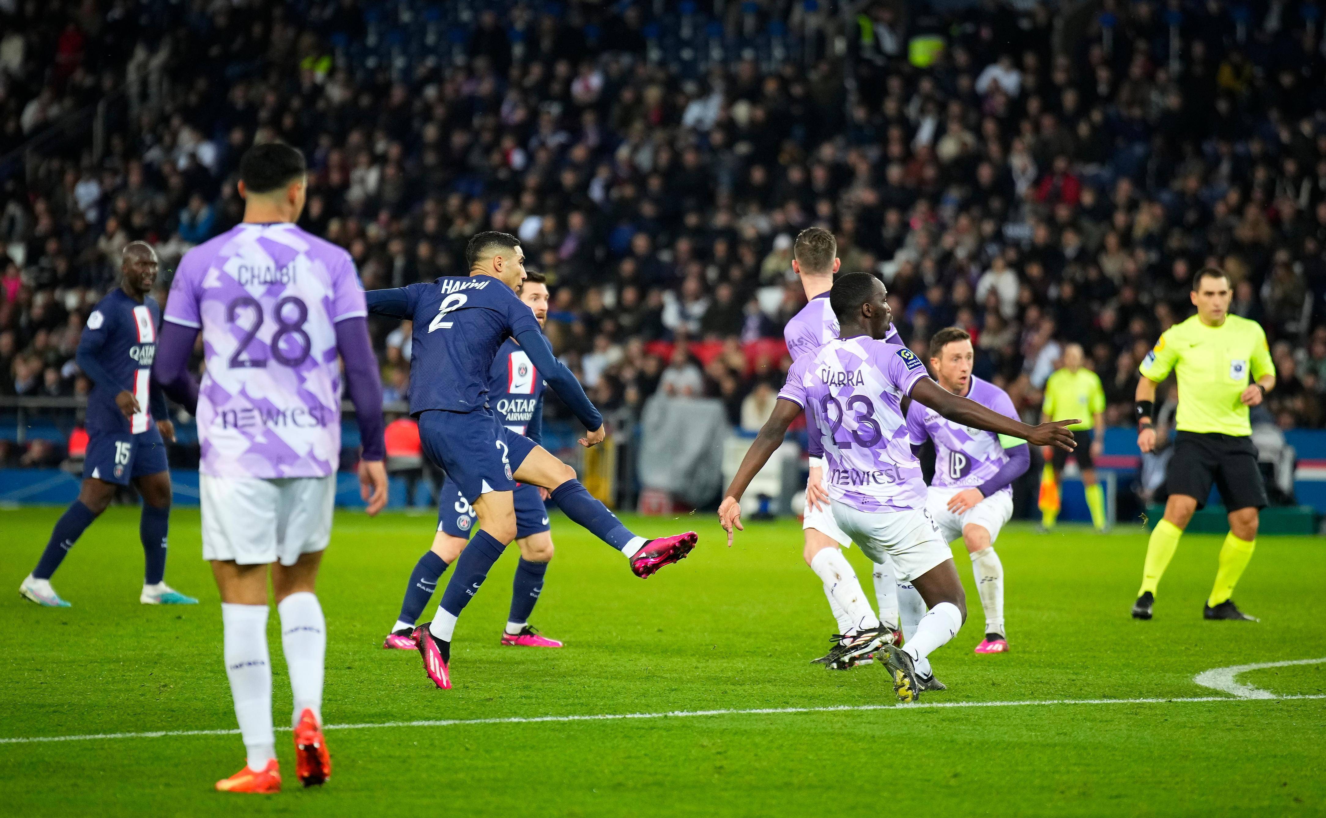 图卢兹球员集体接受新一轮心理辅导 图卢兹球员集体接受新一轮心理辅导