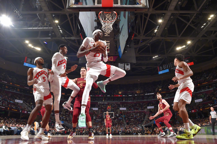 猛龙主场大胜骑士，东部决赛扳平比分