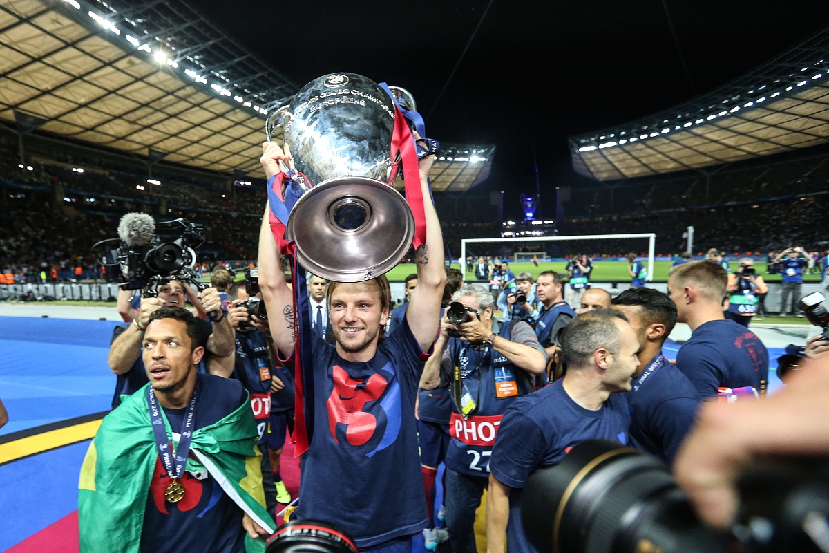 欧盟杯赛事惊险多变,让球员们殚精竭虑 欧盟杯赛事惊险多变,让球员们殚精竭虑