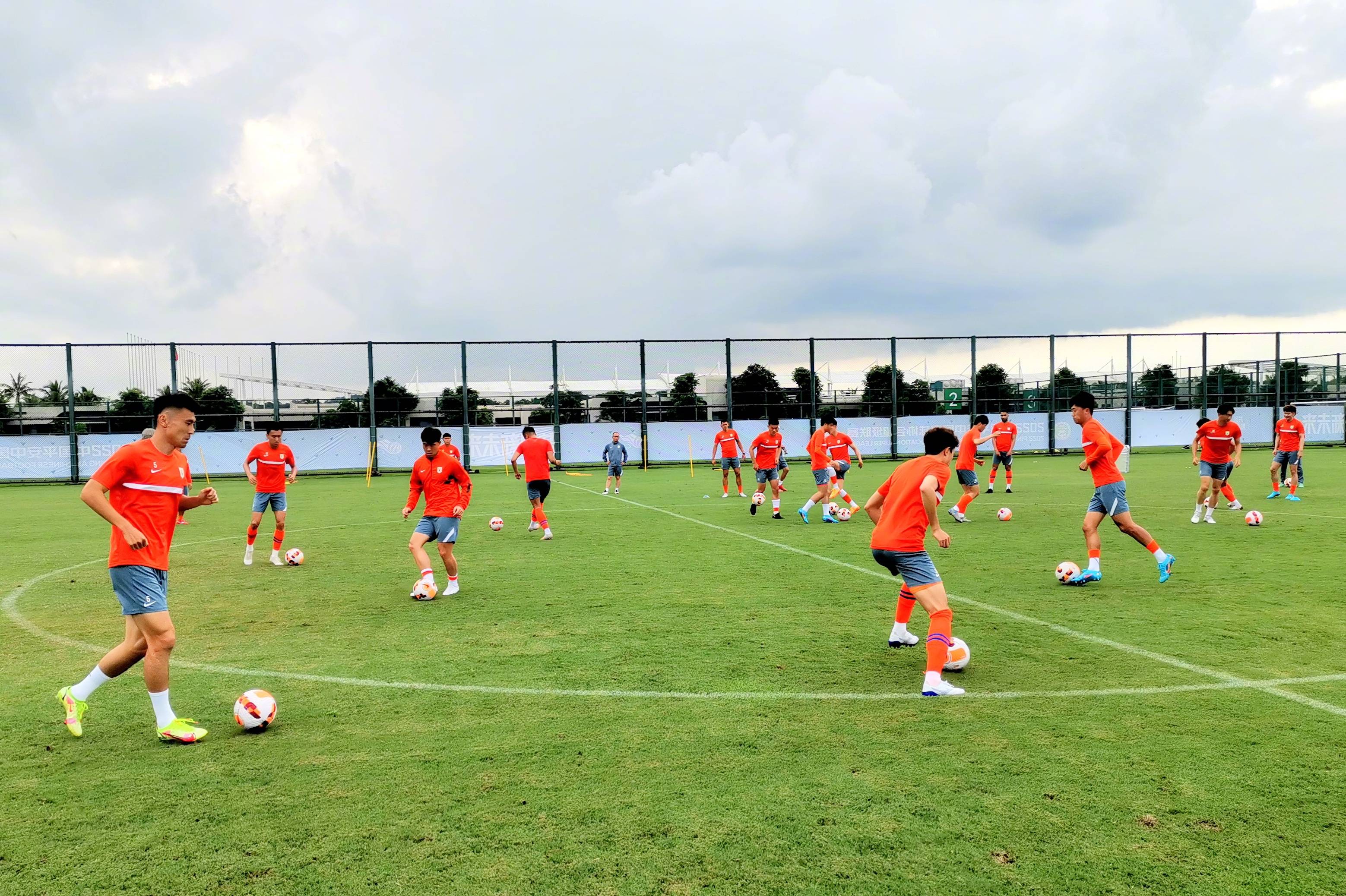 球队备战作战计划良好,备受期待 球队备战作战计划良好,备受期待