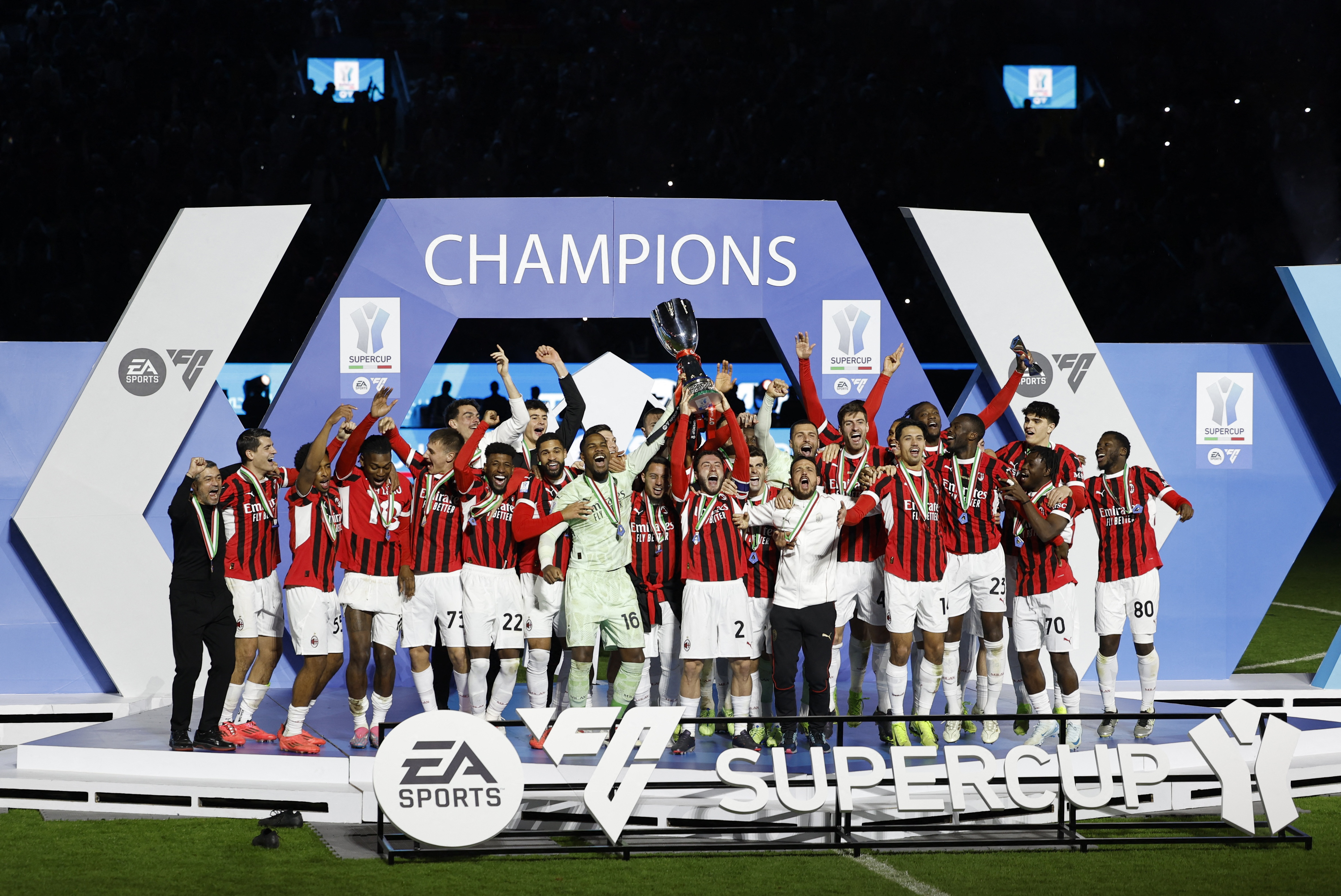 AC米兰遭遇惨败后队员开口兴奋说出这句话 AC米兰遭遇惨败后队员开口兴奋说出这句话