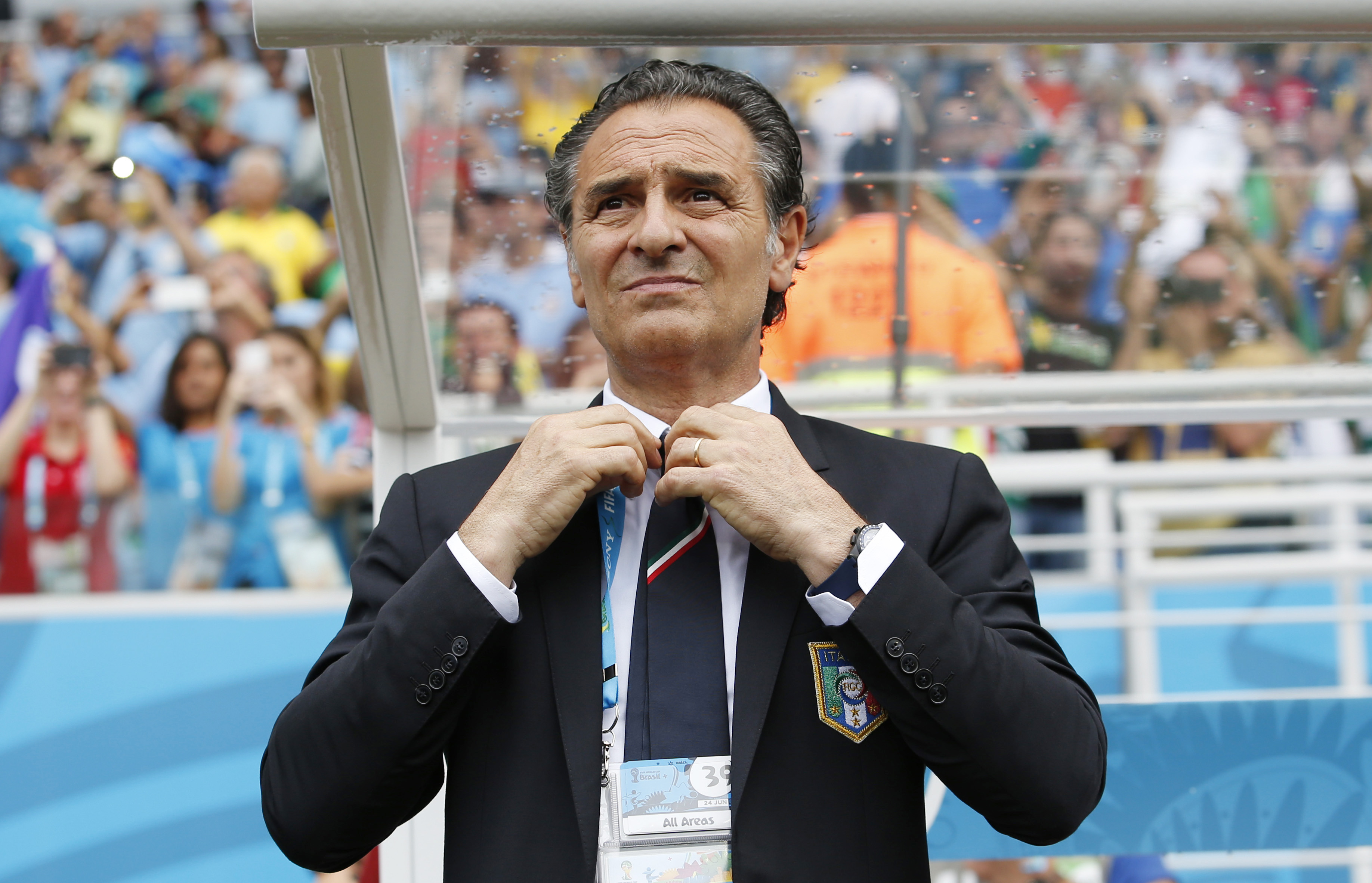 佛罗伦萨主帅喜迎首胜,球队迎来转机 佛罗伦萨主帅喜迎首胜,球队迎来转机