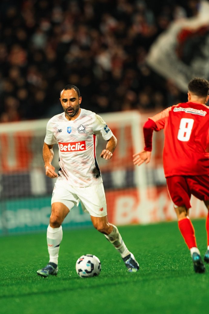 里尔客胜蒙彼利埃,保持不败纪录 里尔客胜蒙彼利埃,保持不败纪录