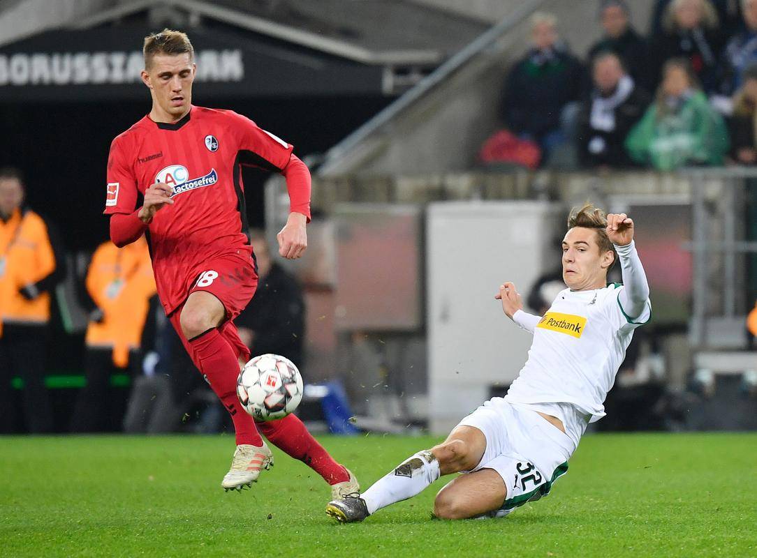 弗赖堡客场反超对手，取得胜利成果