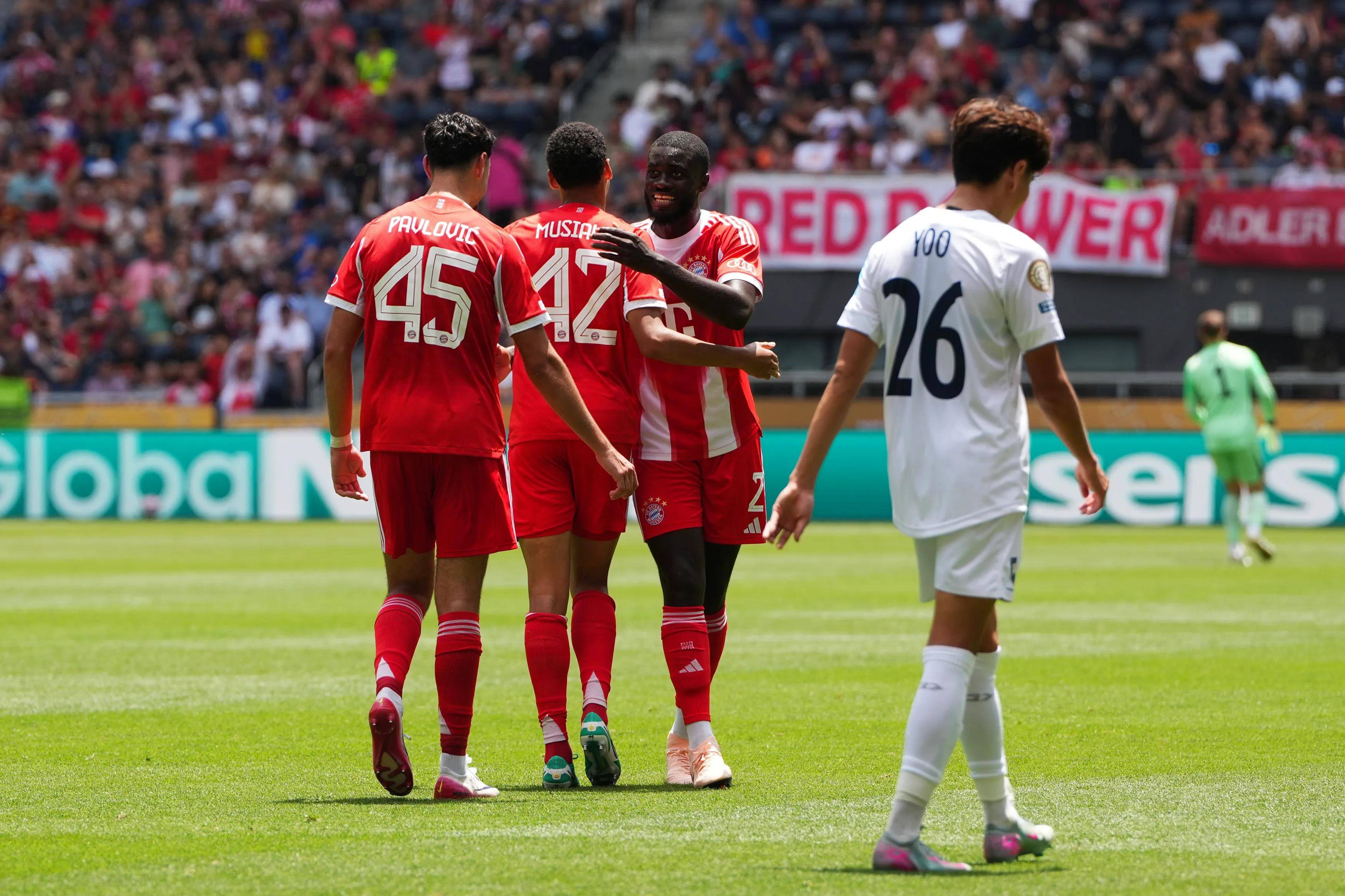 拜仁主场1-0险胜马德里,亚冠冠军之路坎坷 拜仁主场1-0险胜马德里,亚冠冠军之路坎坷