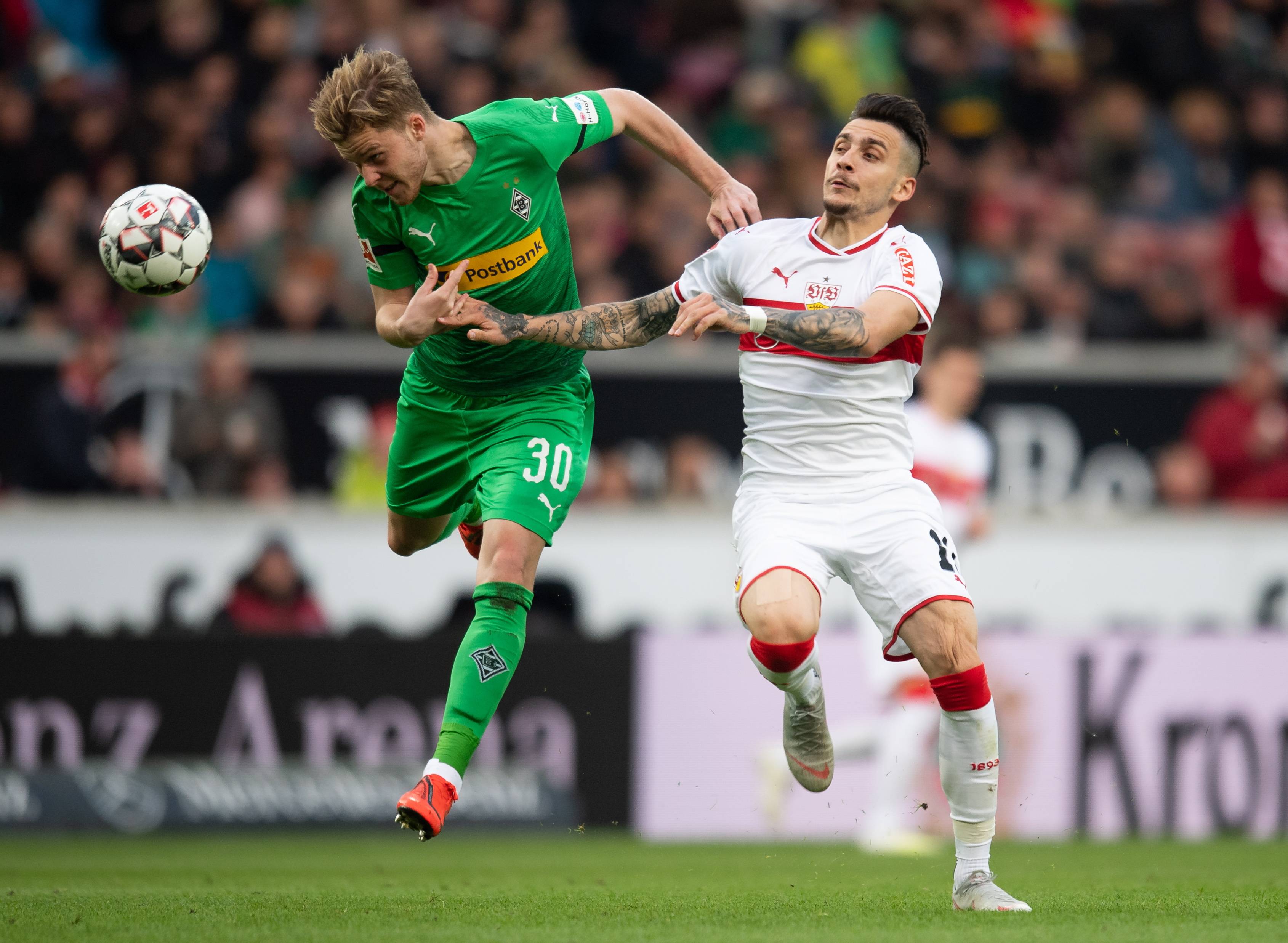 弗莱堡队在场上表现出色夺胜